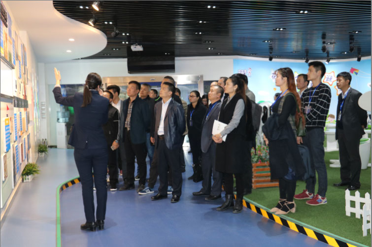 商界領袖俱樂部精英參訪花花牛！