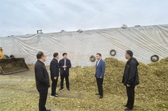 聚焦主業(yè)守底線 凝心聚力促發(fā)展——駐河南農(nóng)投集團(tuán)紀(jì)檢監(jiān)察組組長魯照印一行節(jié)后赴河南瑞亞牧場調(diào)研指導(dǎo)工作